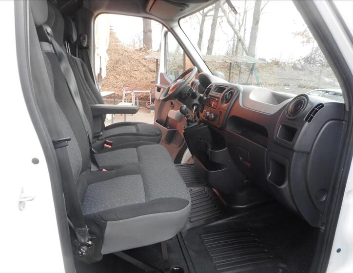 Opel Movano 16