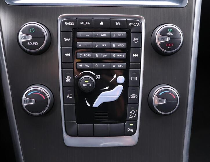 Volvo XC60 24