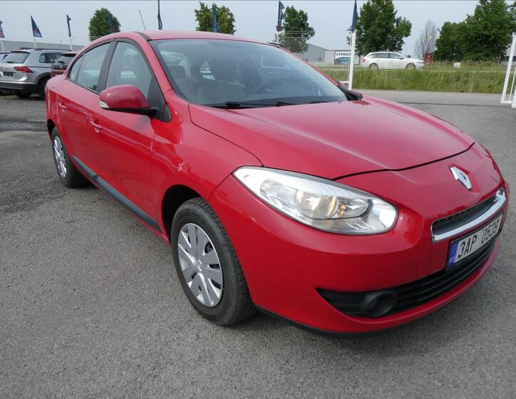 Renault Fluence 1