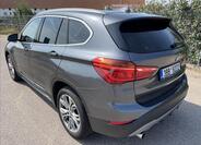 BMW X1 8