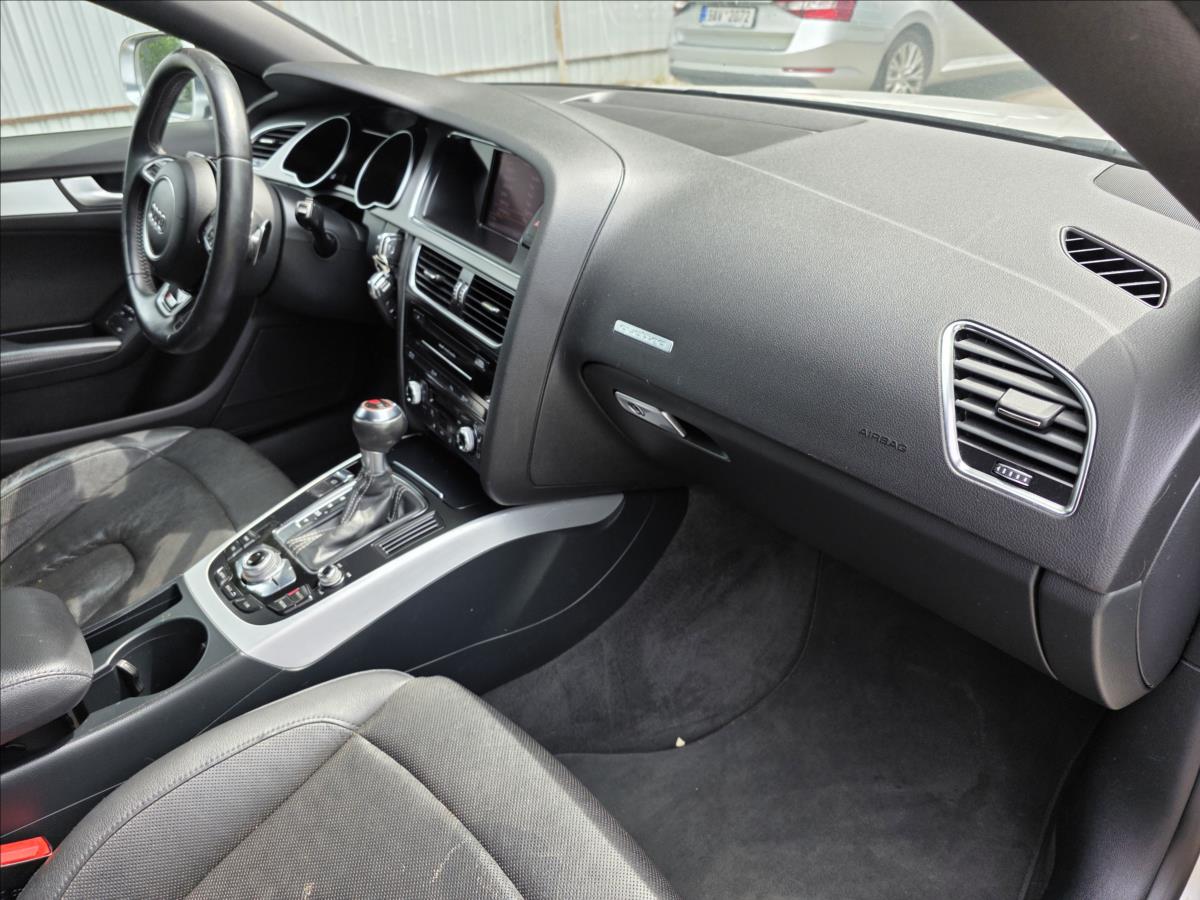 Audi S5