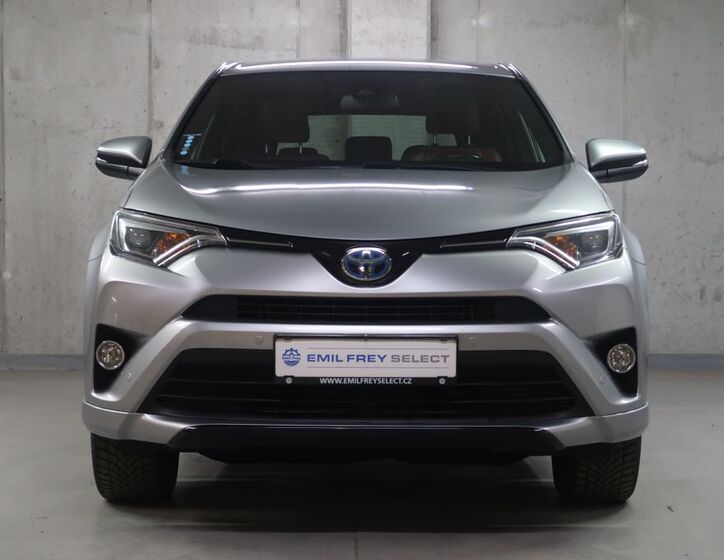 Toyota RAV4 2