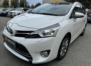Toyota Verso 2