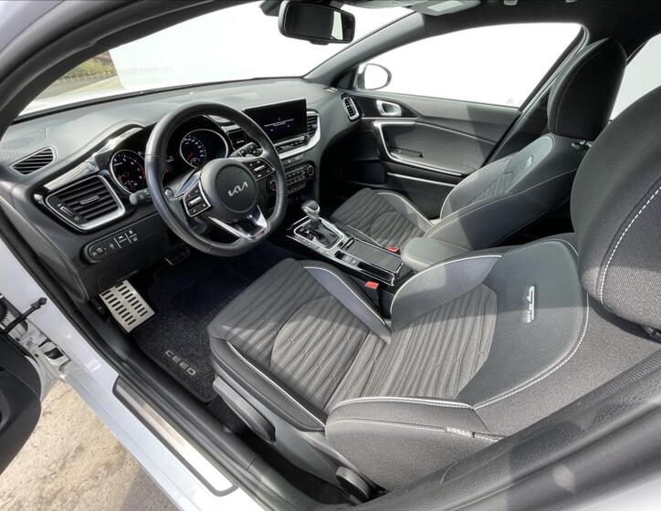 KIA ProCeed 5