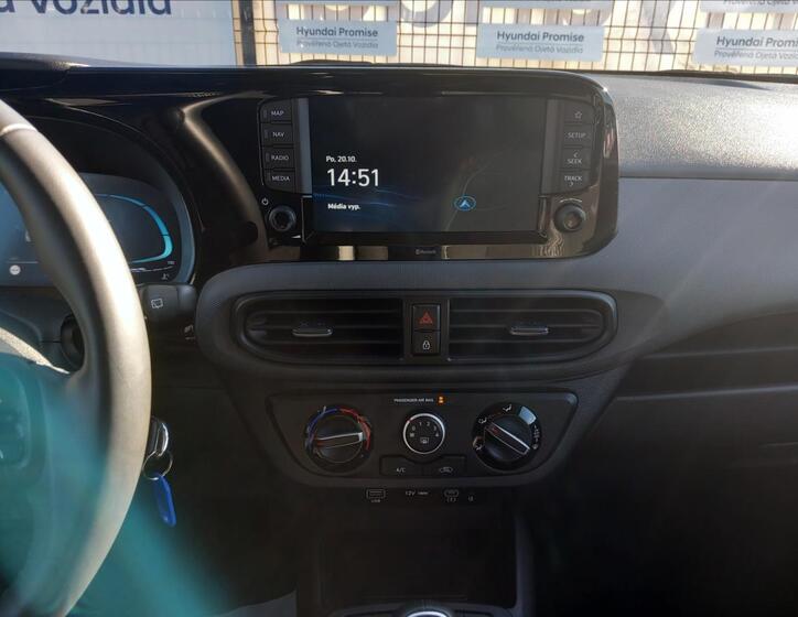 Hyundai i10 13