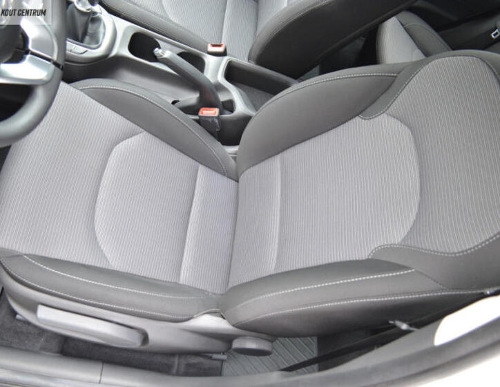 Hyundai i30 19