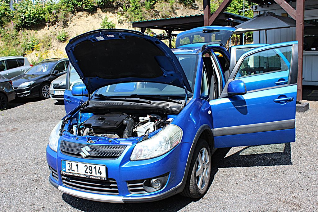 Suzuki SX4