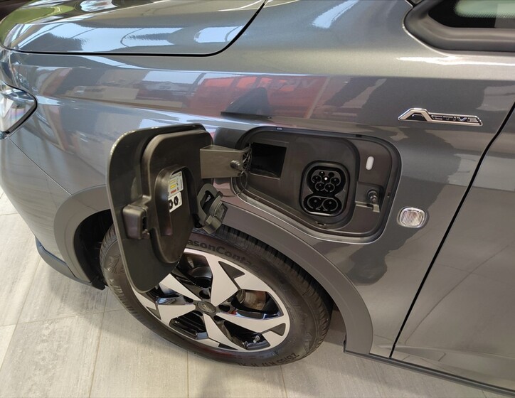 Ford Tourneo Connect 19