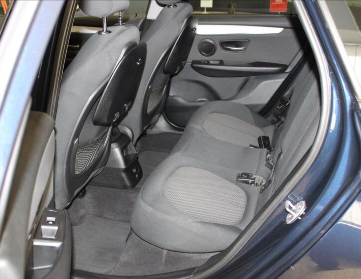 BMW Řada 2 17