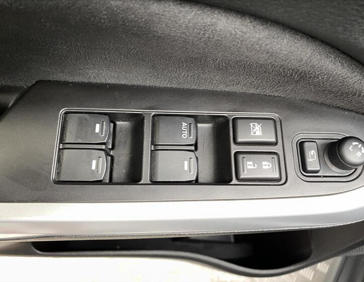Suzuki Vitara 20