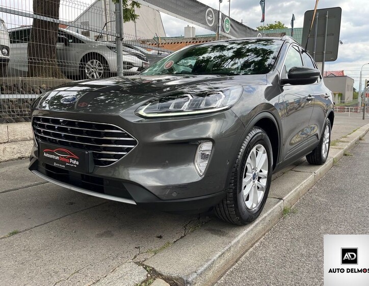 Ford Kuga 1