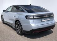 Volkswagen ID.7 9