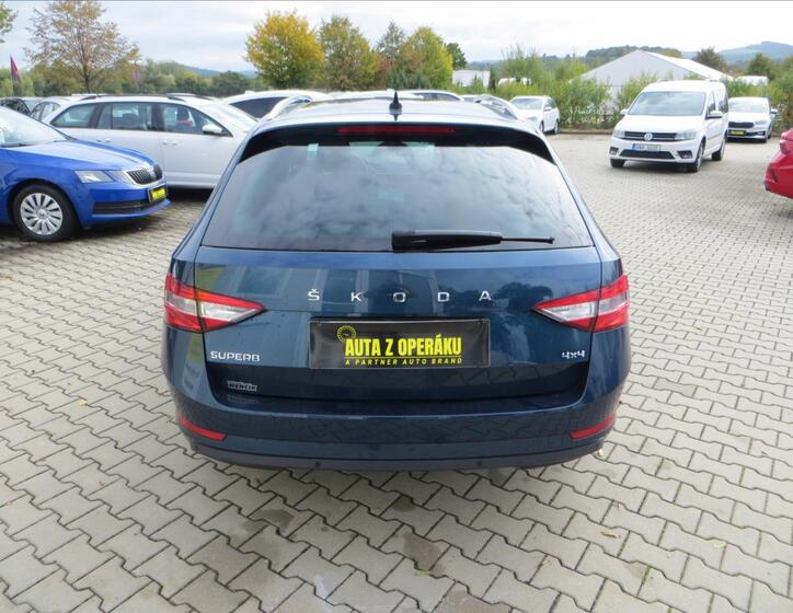 Škoda Superb 6