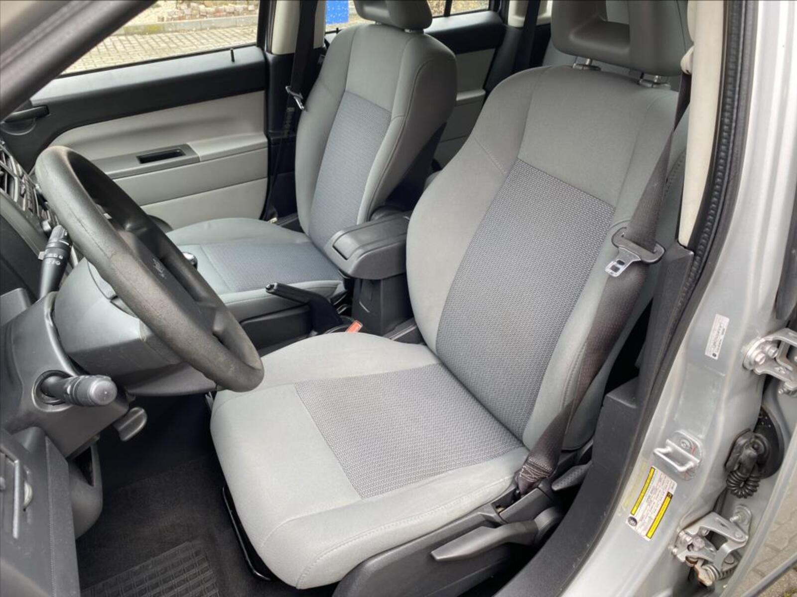 Jeep Compass 9