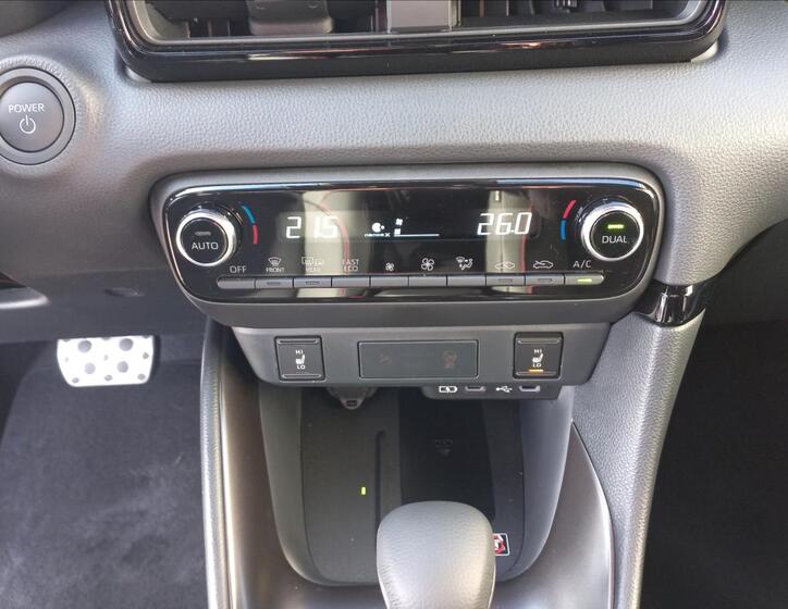 Toyota Yaris 20