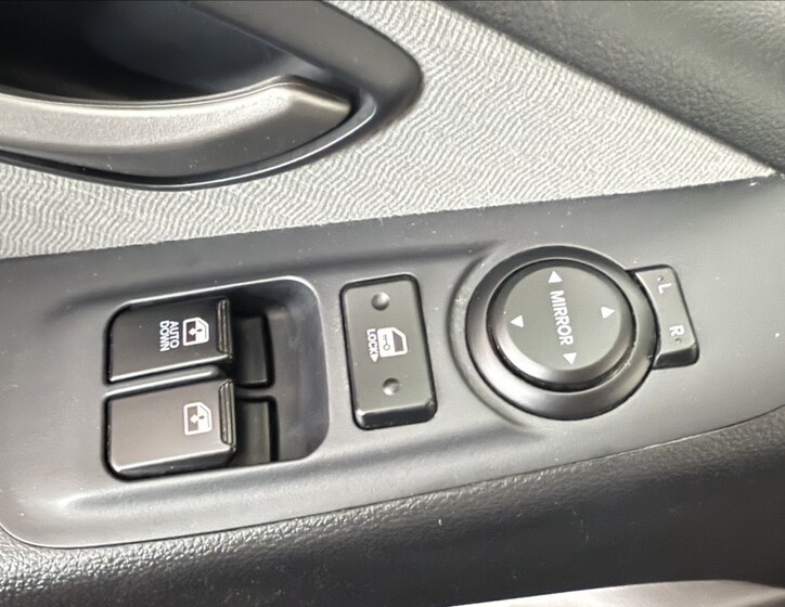 Hyundai H 1 16