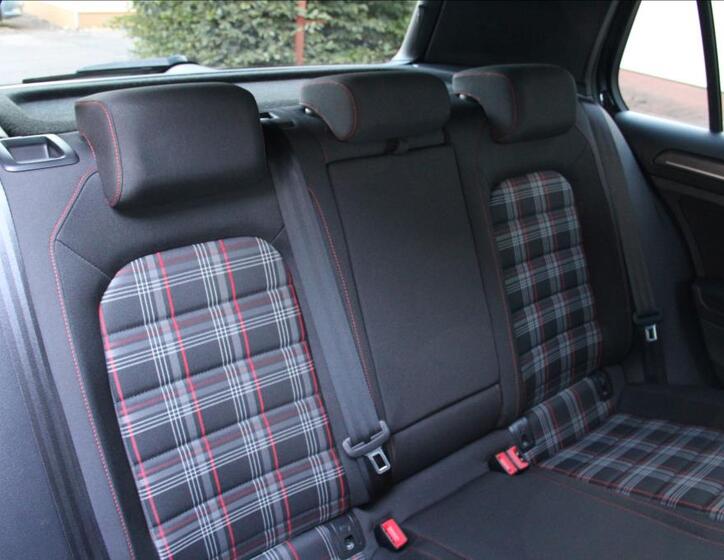 Volkswagen Golf 20