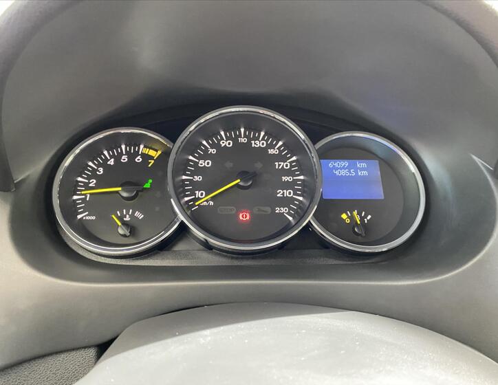 Renault Fluence 11