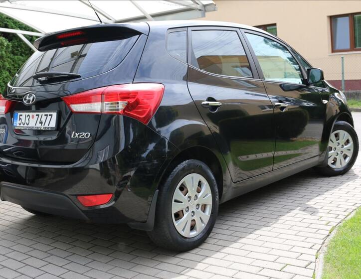 Hyundai ix20 9