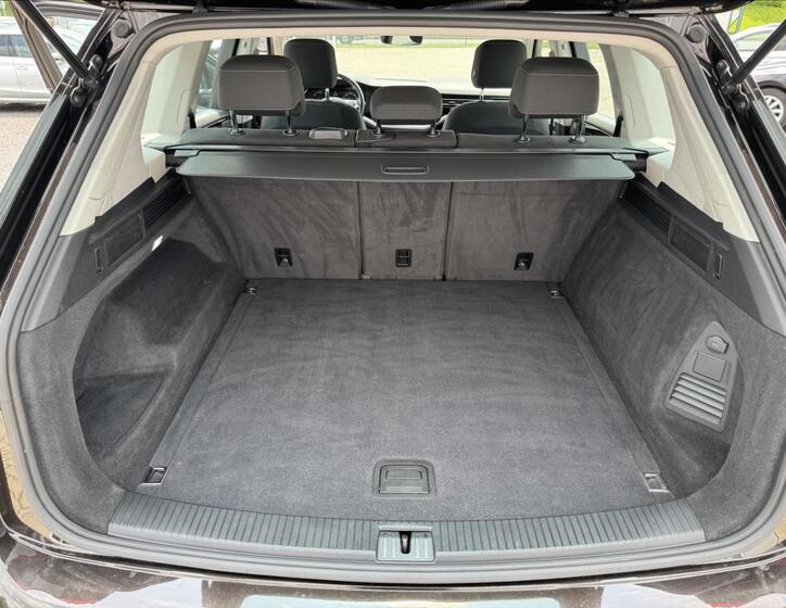 Volkswagen Touareg 22