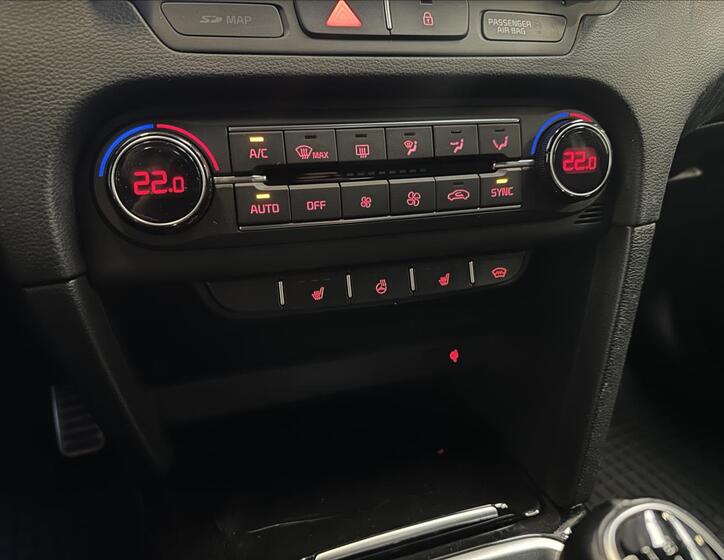 KIA ProCeed 14
