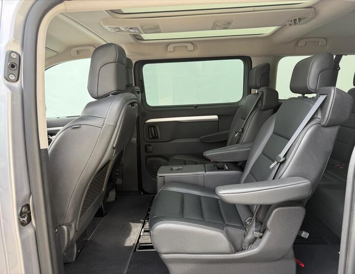 Toyota ProAce 10