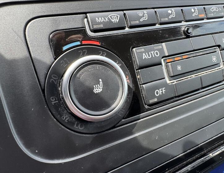 Volkswagen Touran 24