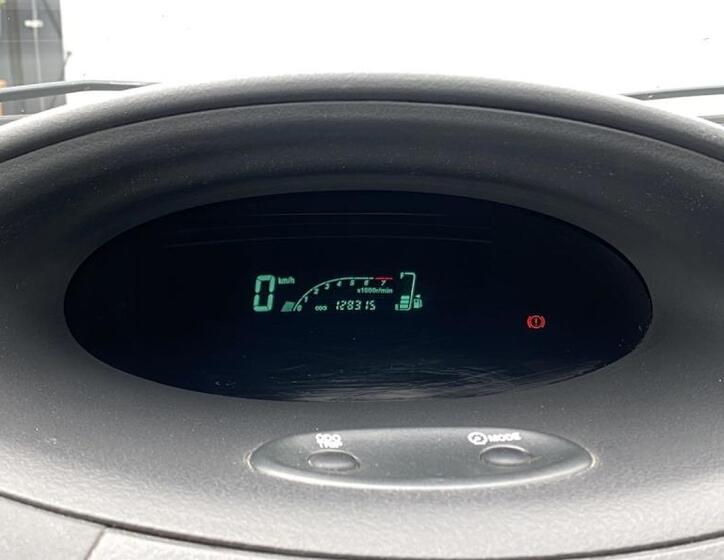 Toyota Yaris 13