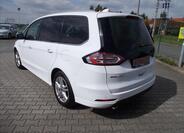 Ford Galaxy 12