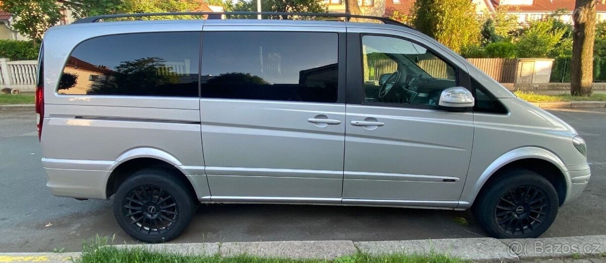 Mercedes-Benz Viano