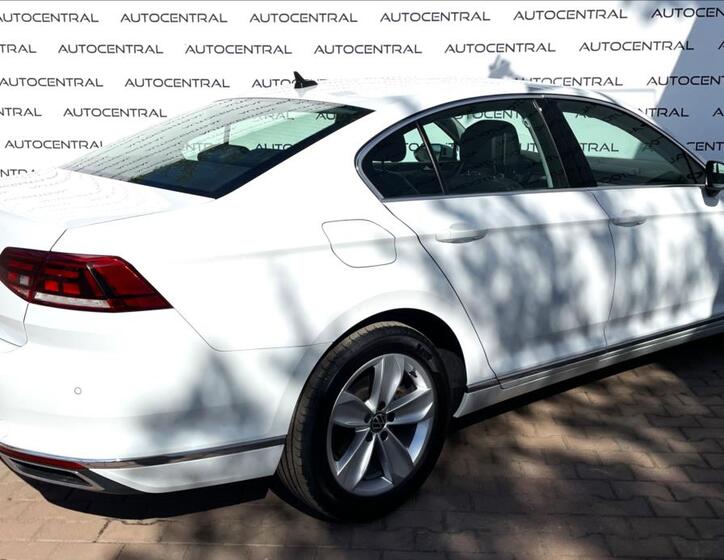 Volkswagen Passat 4