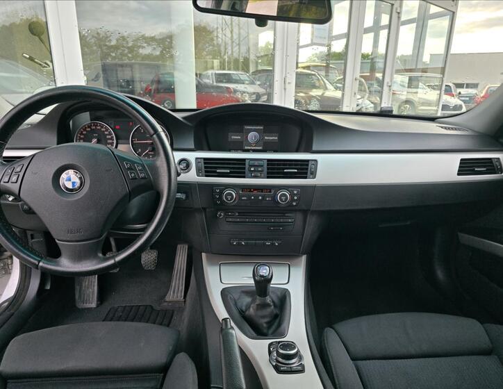 BMW Řada 3 15