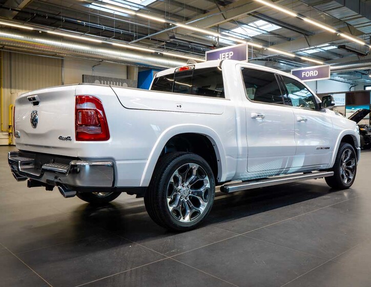 Dodge RAM 7