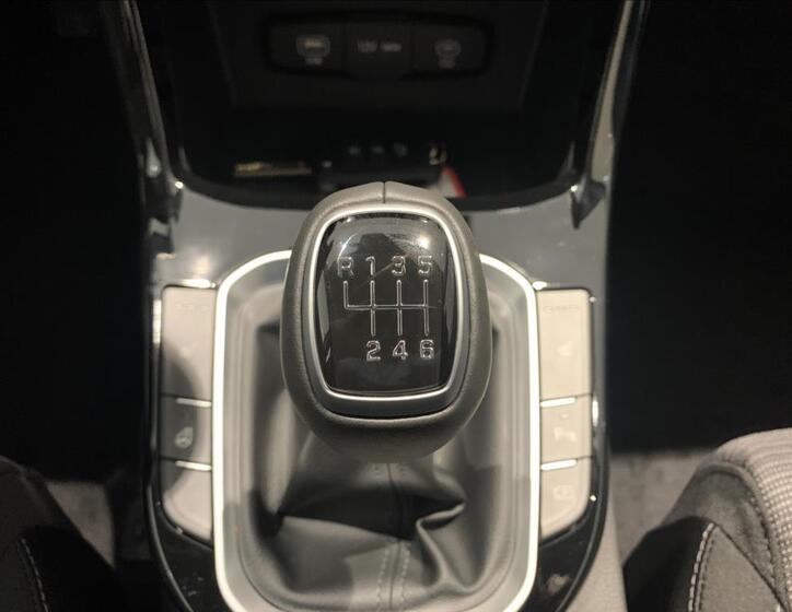 Hyundai i30 19
