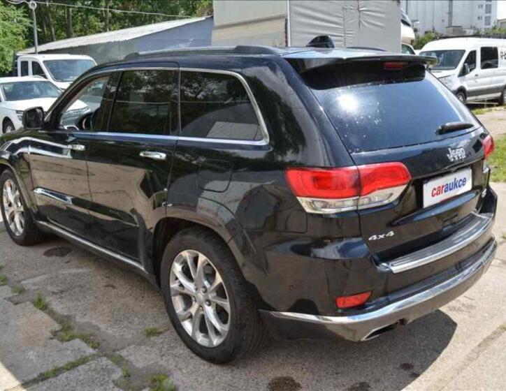 Jeep Grand Cherokee 6