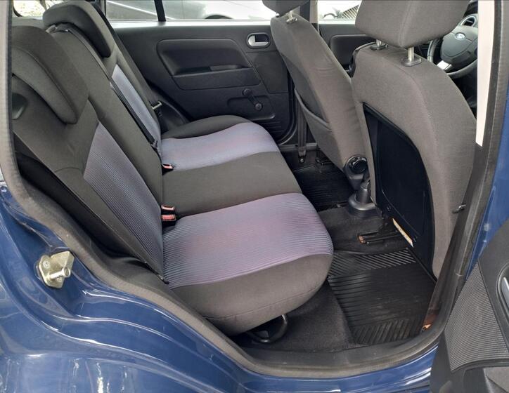 Ford Fusion 14
