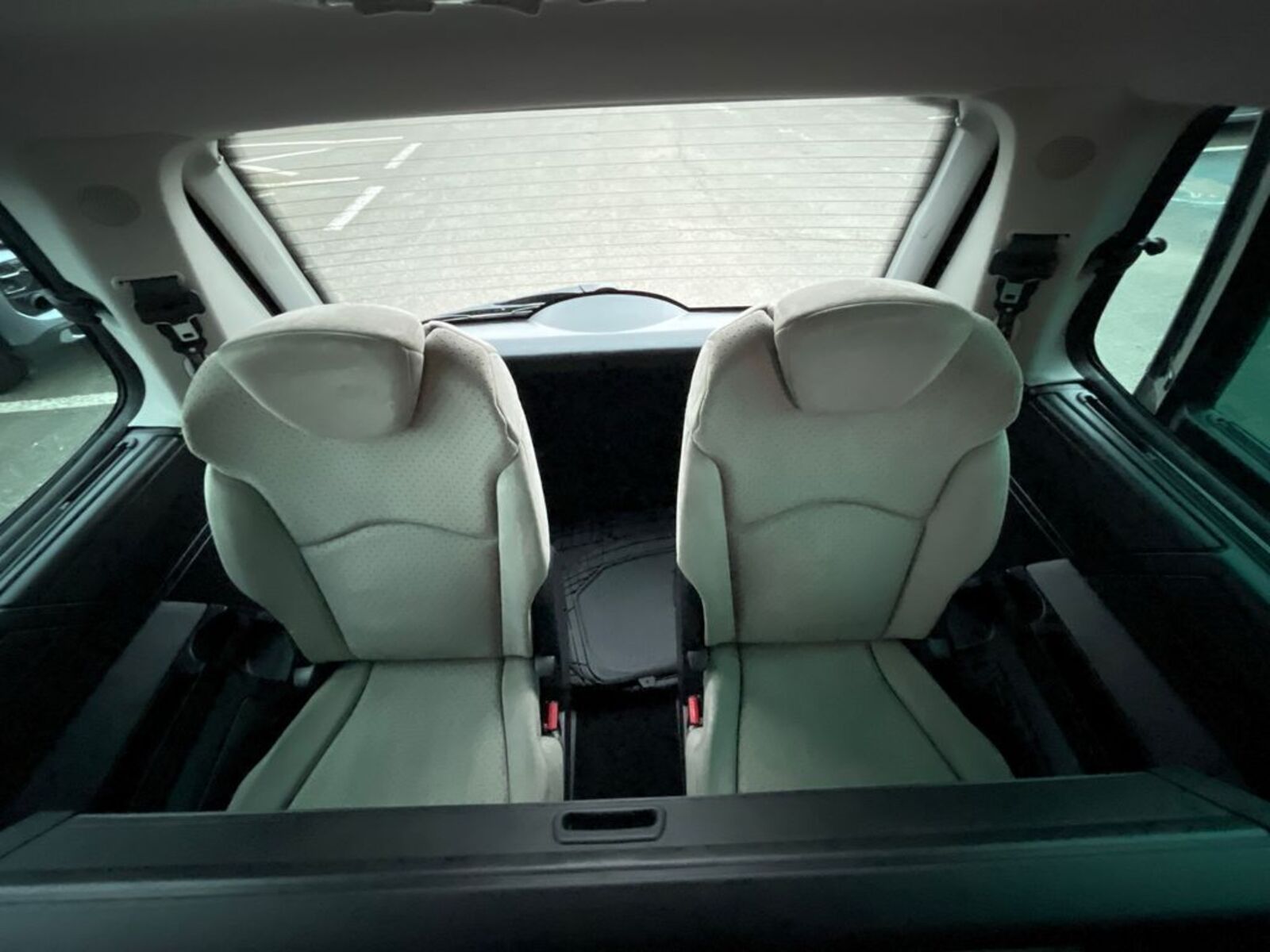Peugeot 807 8