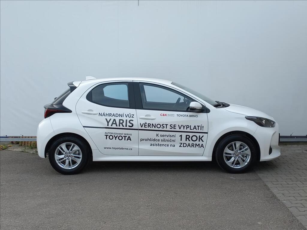 Toyota Yaris 2