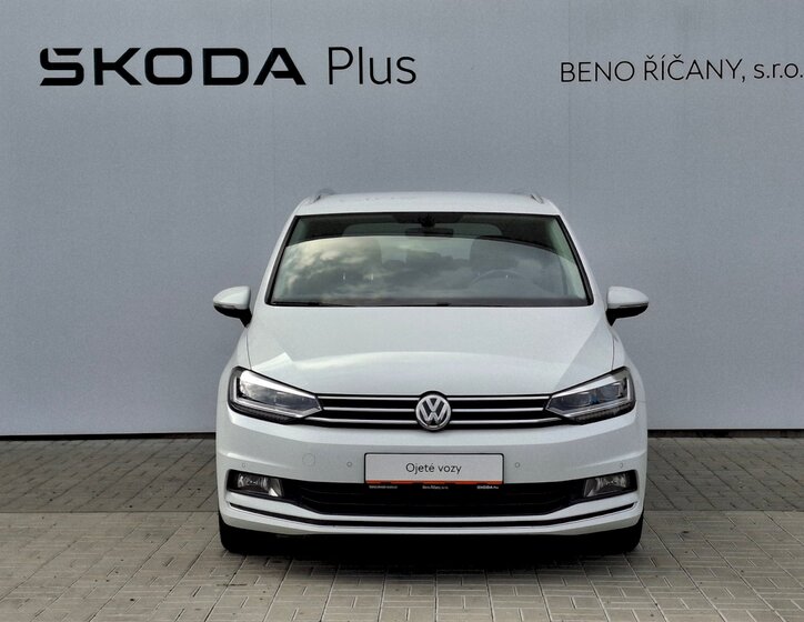 Volkswagen Touran 4