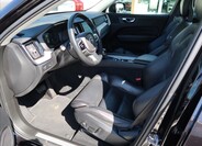 Volvo XC60 8