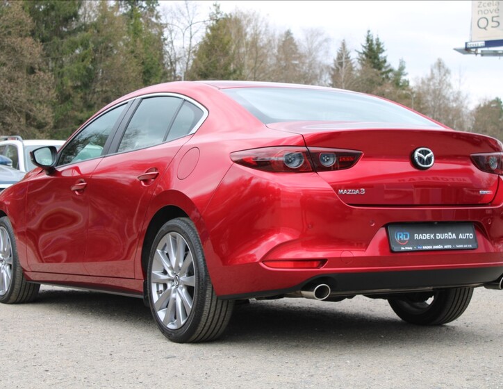 Mazda 3 7