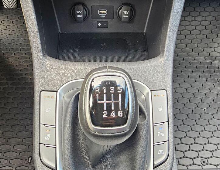 Hyundai i30 17