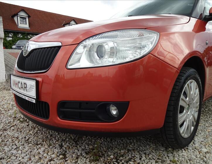 Škoda Fabia 12