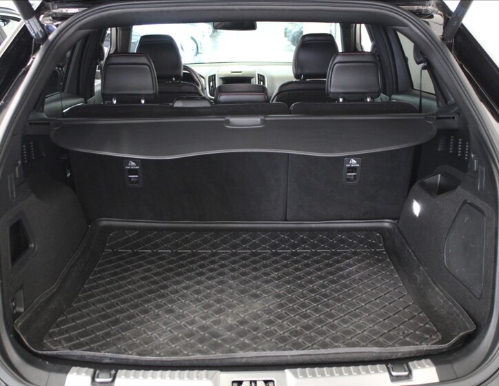 Ford Edge 28