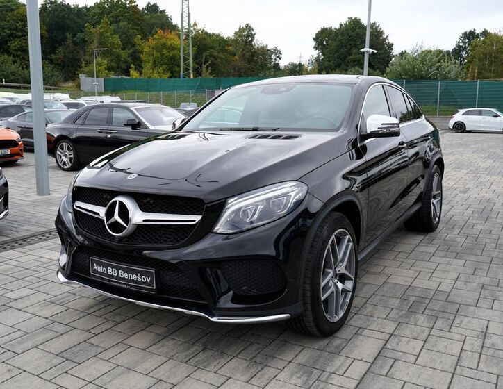 Mercedes-Benz GLE 2