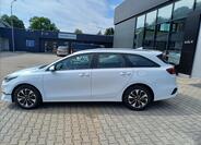 KIA Ceed 8