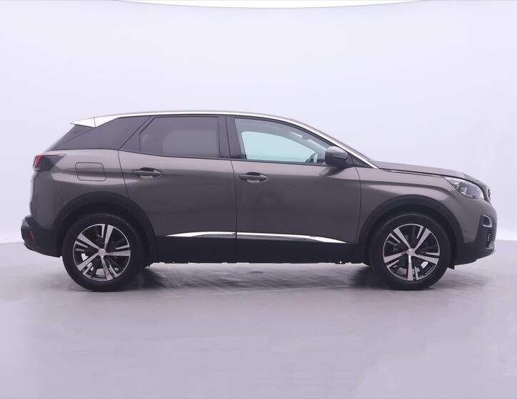 Peugeot 3008 8