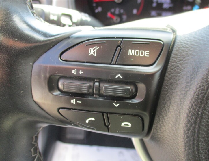 KIA Rio 23