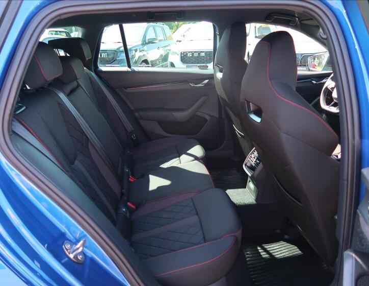 Škoda Octavia 21