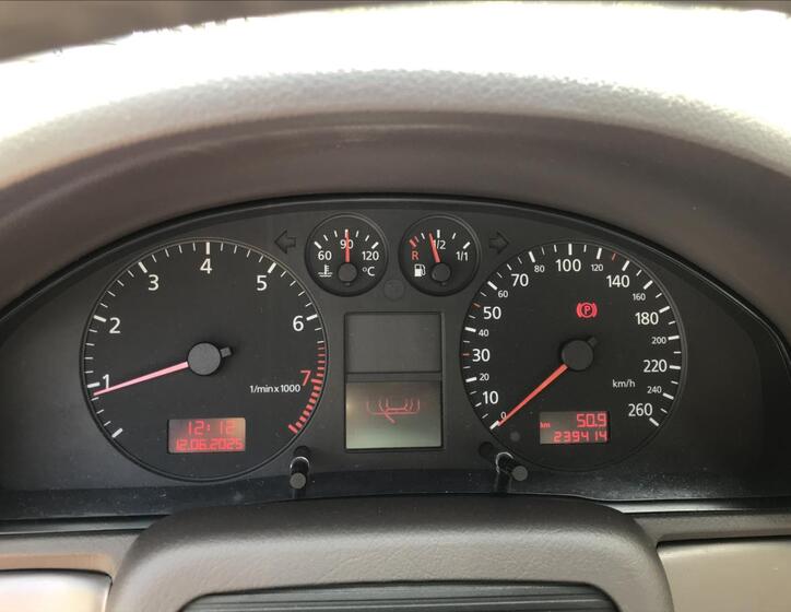 Audi A4 8